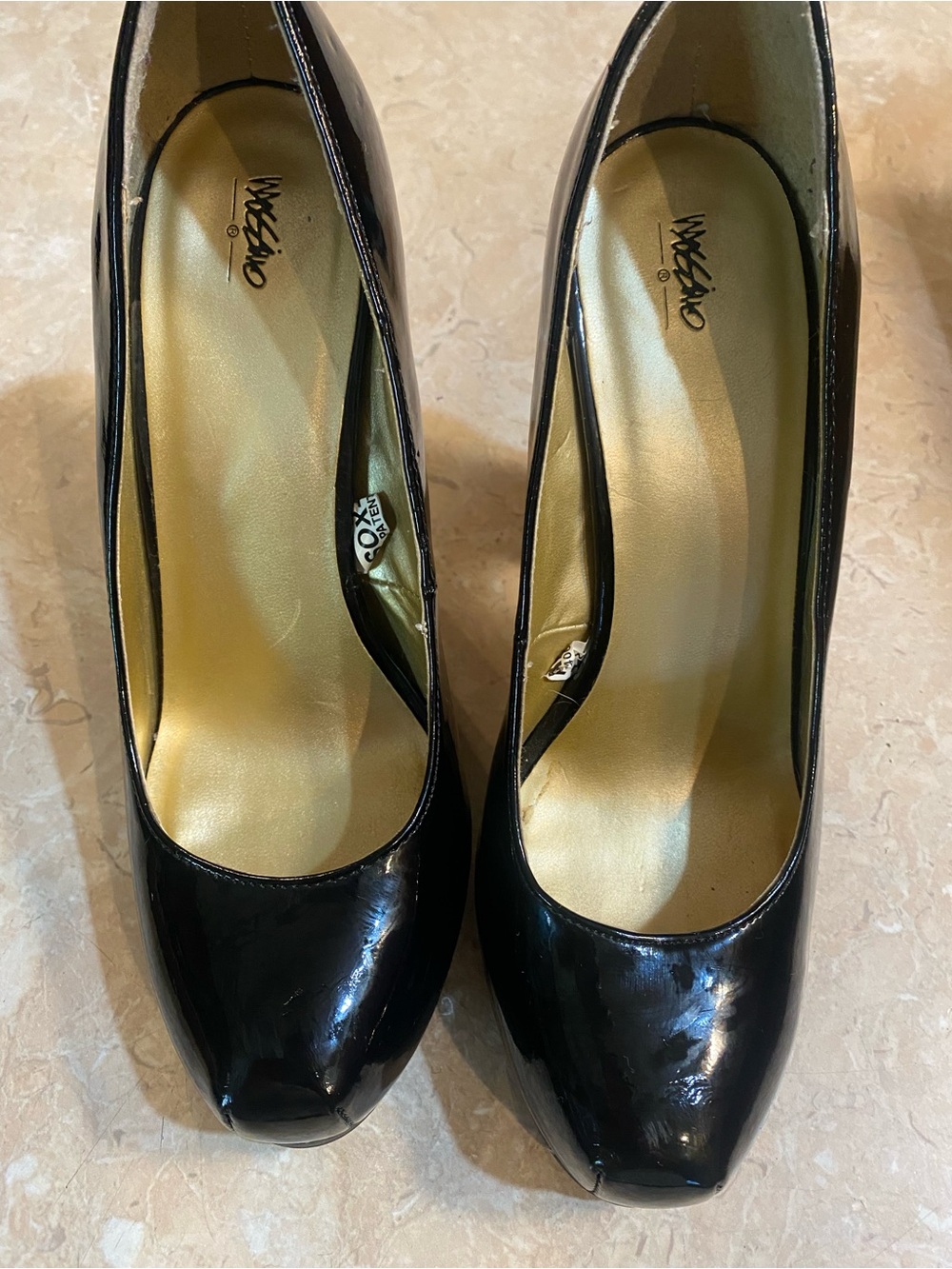 Mossimo Supply Co. Black Patent Pumps with Gold Insole
